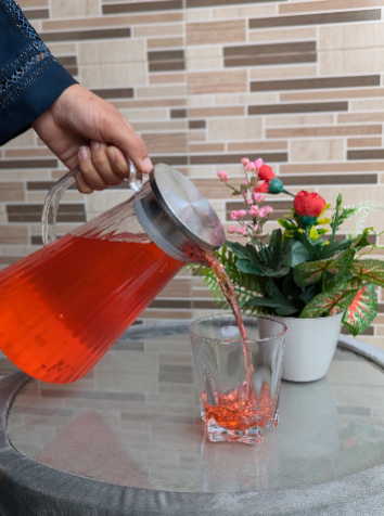 Acrylic Transparent Jug with Steel Cap